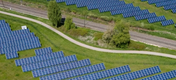 新能源系统界面设计的特点？从光伏、储能到能源平台的UX设计